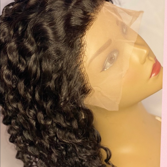 Lace front wigs, bundles and lashes - Picture 4 of 16